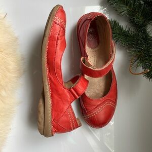 Red Espadrilles by